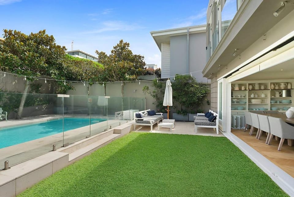 Property building, Pool view