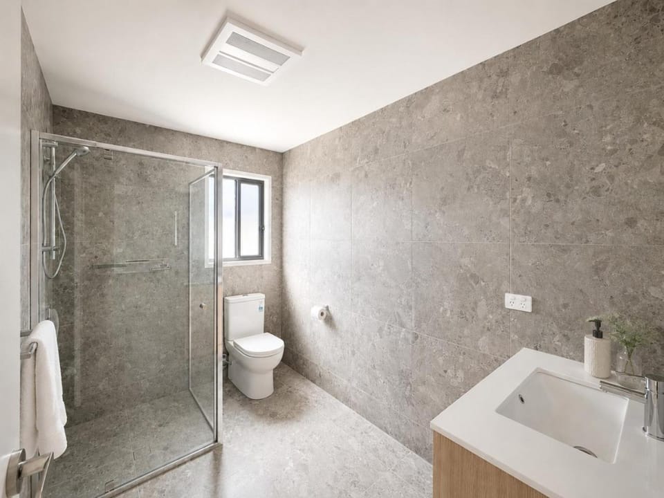 Brandnew 4bd home in Sunnybank near Train station House in Brisbane