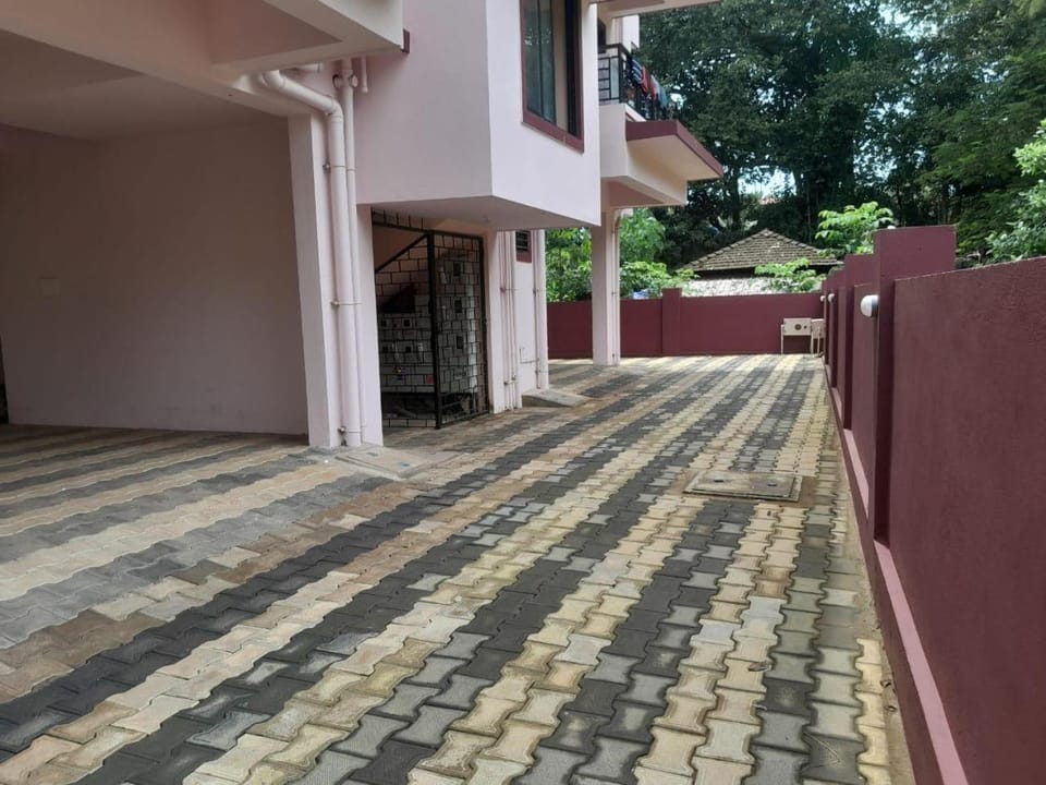 Silverline Dreams Apartment in Goa, India