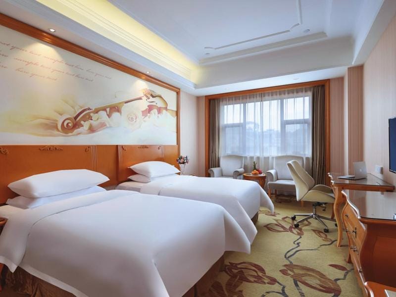 Vienna International Hotel Nanjing South Railway Station Hotel in Nanjing