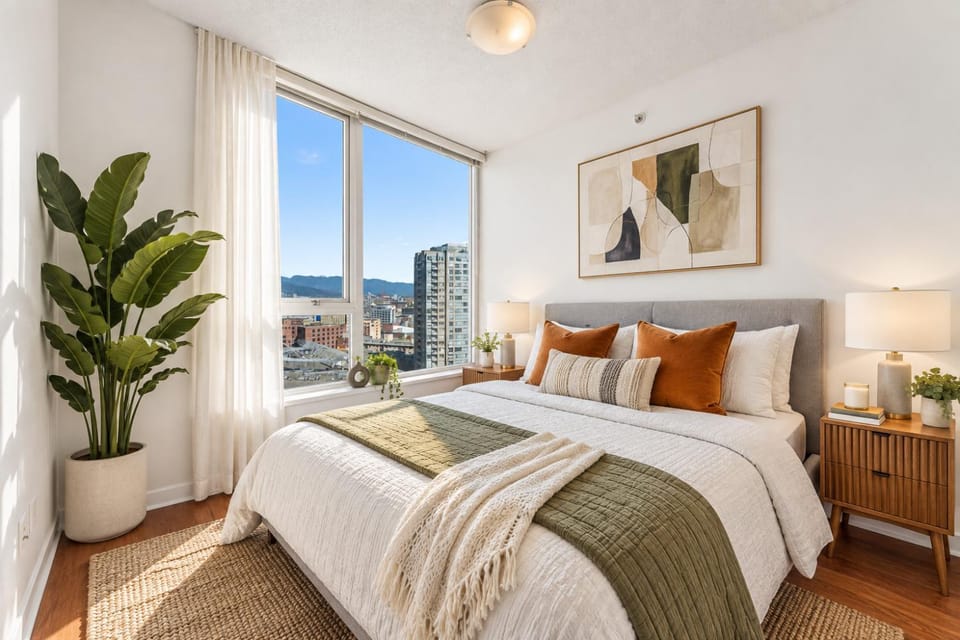 Modern Keefer Place 2BR Sanctuary Apartment in Vancouver