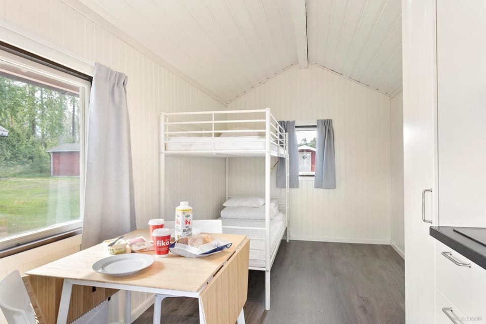 Dining area, Bedroom