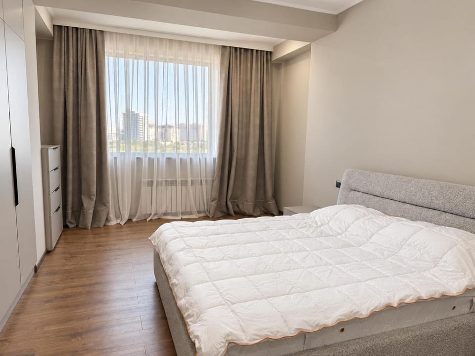 3-комнатная квартира со всеми удобствами Apartment in Almaty Region, Kazakhstan