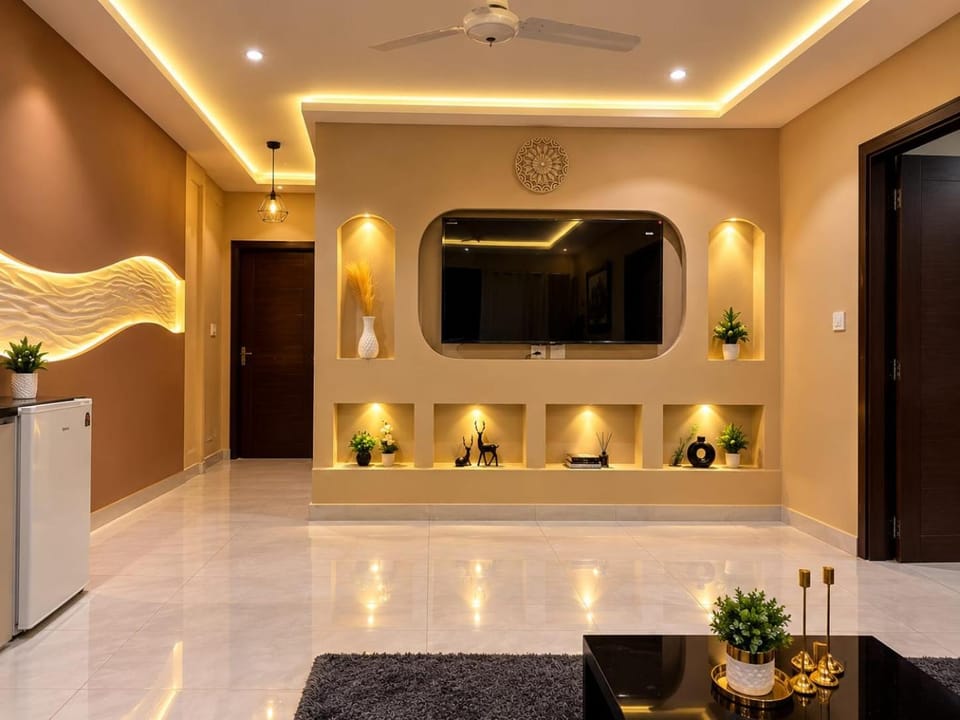 Luxury 1-Bedroom Apartment in Gulberg III with Pool Apartment in Lahore