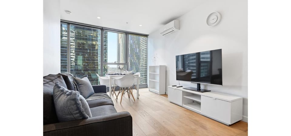 Luxury CBD 2BR Apartment QV Chinatown and Sky City View Apartment in Melbourne