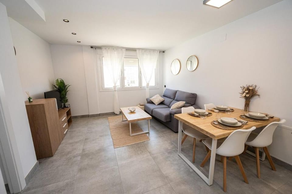 Apartamentos Alegre 33 Apartment in Aragon