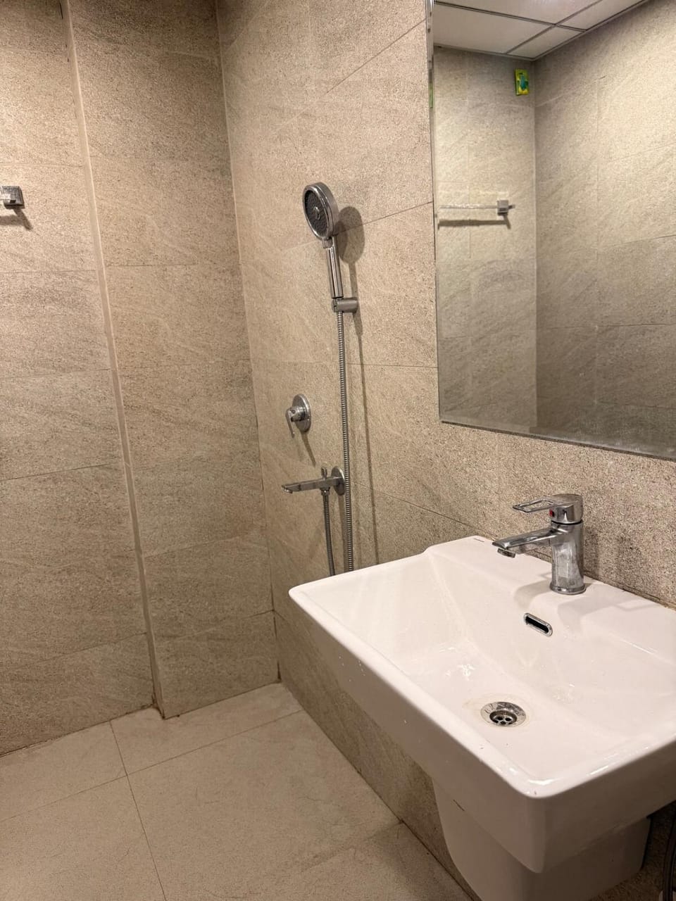 Seven Haven Premium Studio at ITC Omaxe Apartment in Uttar Pradesh