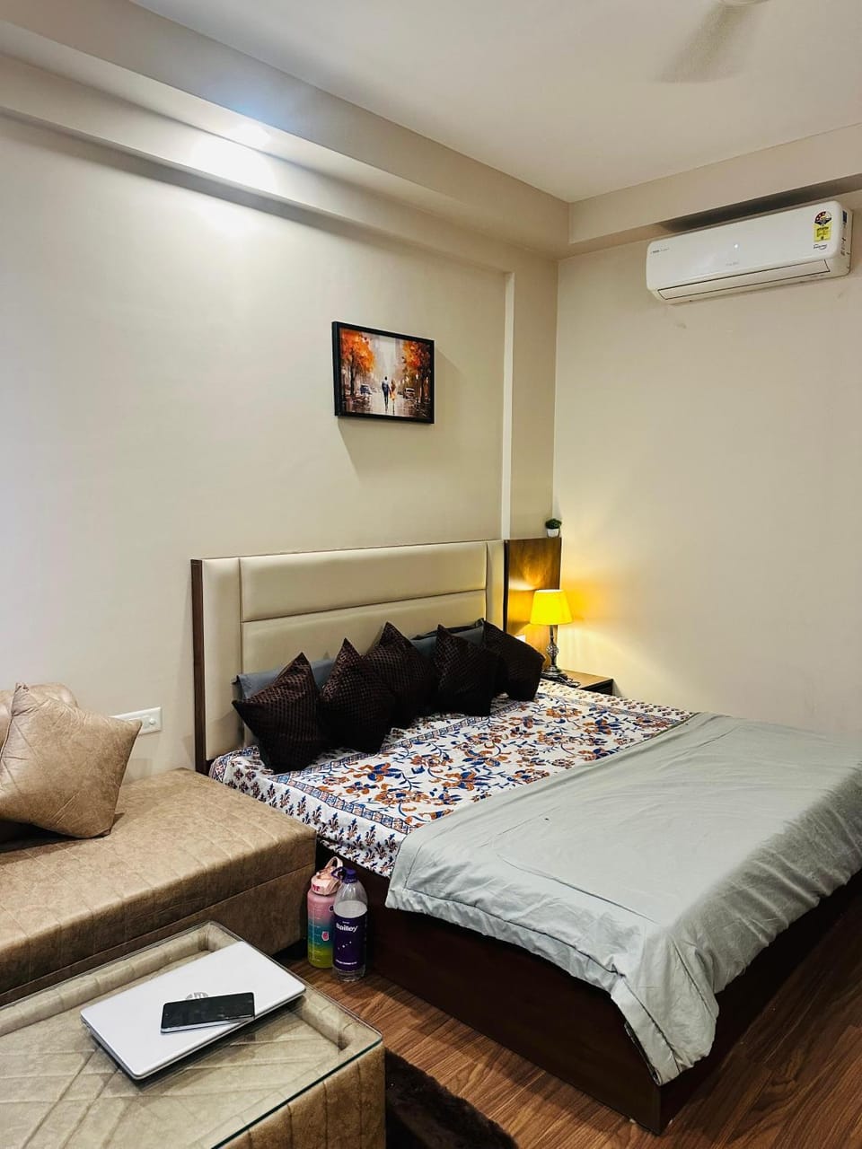 Noida nest Bnb near expo mart Greater Noida Apartment in Uttar Pradesh