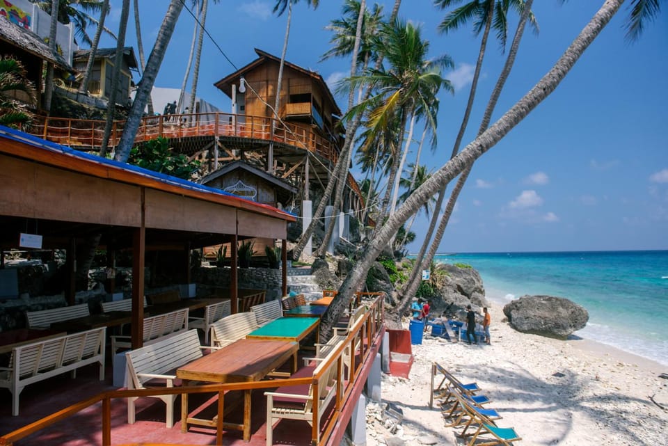 Freddies Santai Sumurtiga Resort in Indonesia