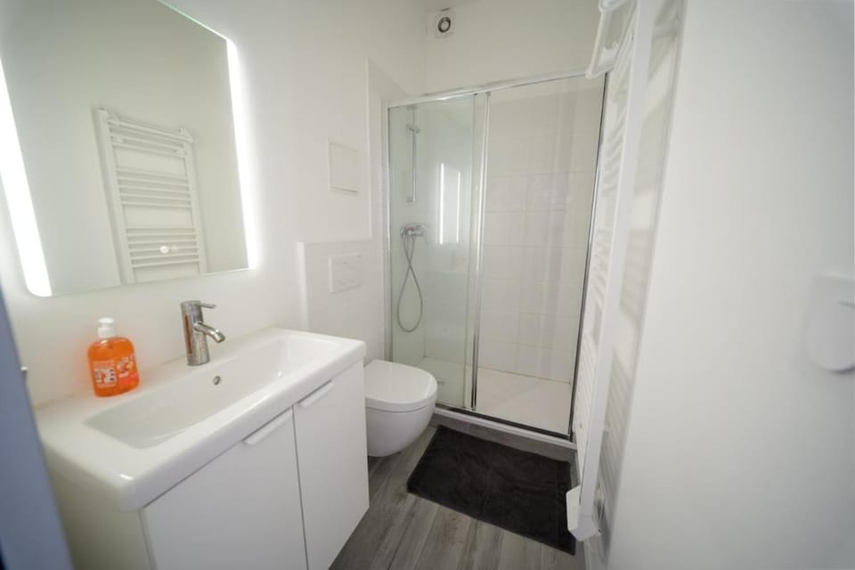 Appartement cosy proche gare de Vénissieux Apartment in Auvergne-Rhône-Alpes