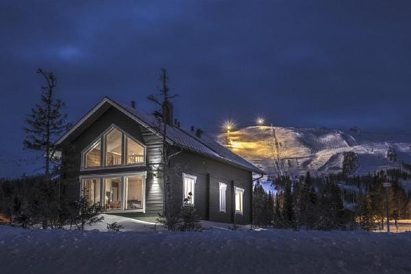 Property building, Night, Natural landscape, Winter, Mountain view