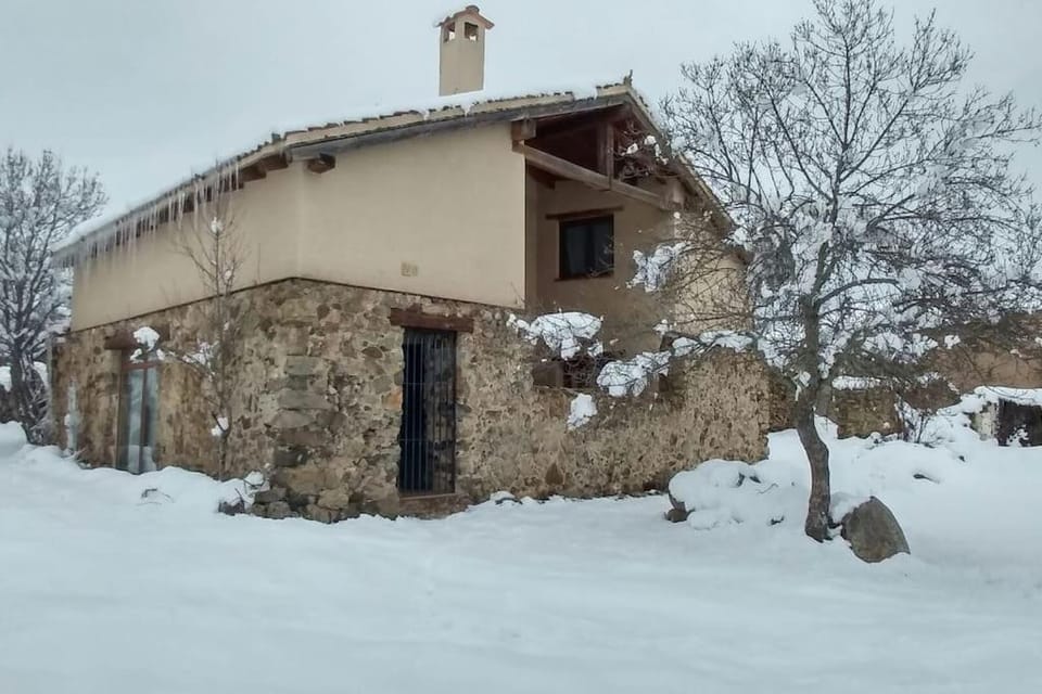 Property building, Winter