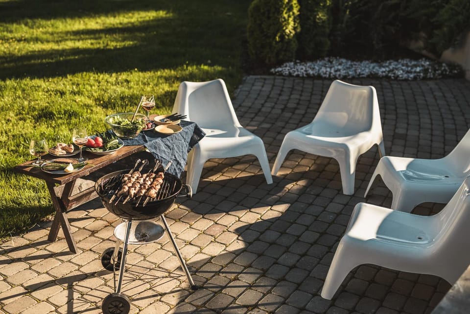 BBQ facilities, Garden