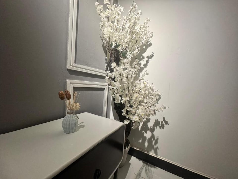 The Curated Stay - 1BKH Flat in Islamabad Apartment in Islamabad Capital Territory