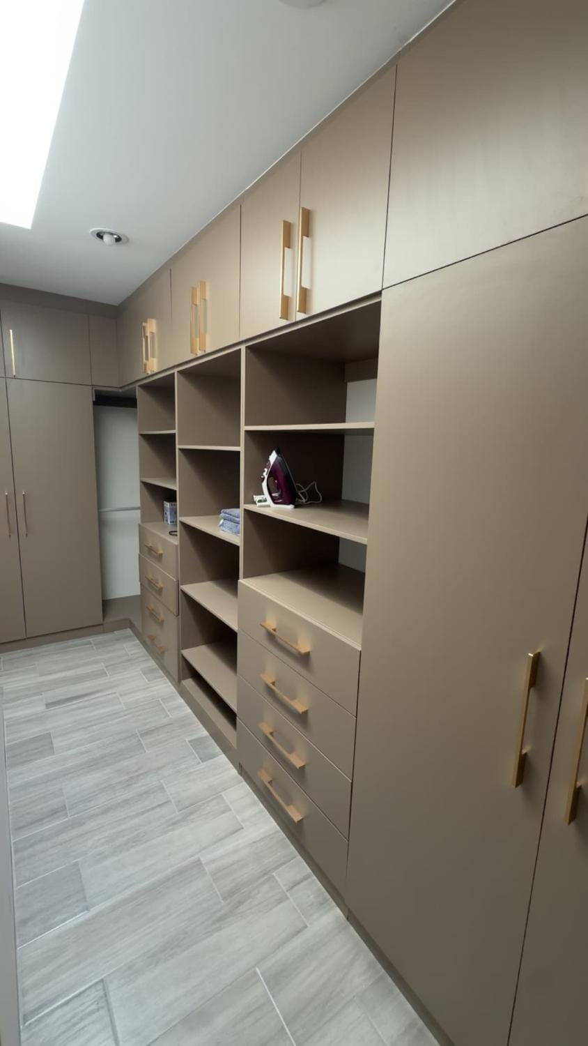wardrobe