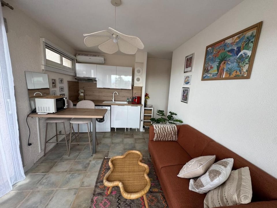 Modern apartment - 2 people Apartment in Canet-en-Roussillon