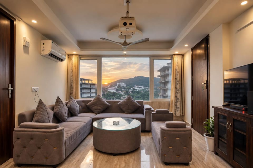 Living room, Seating area, Mountain view, Sunset