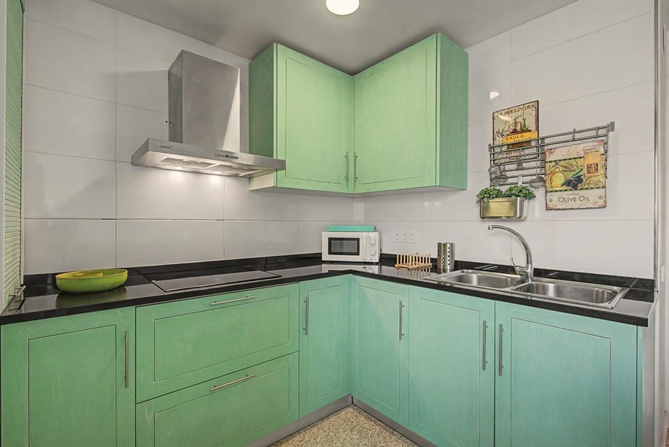Kitchen or kitchenette, Living room