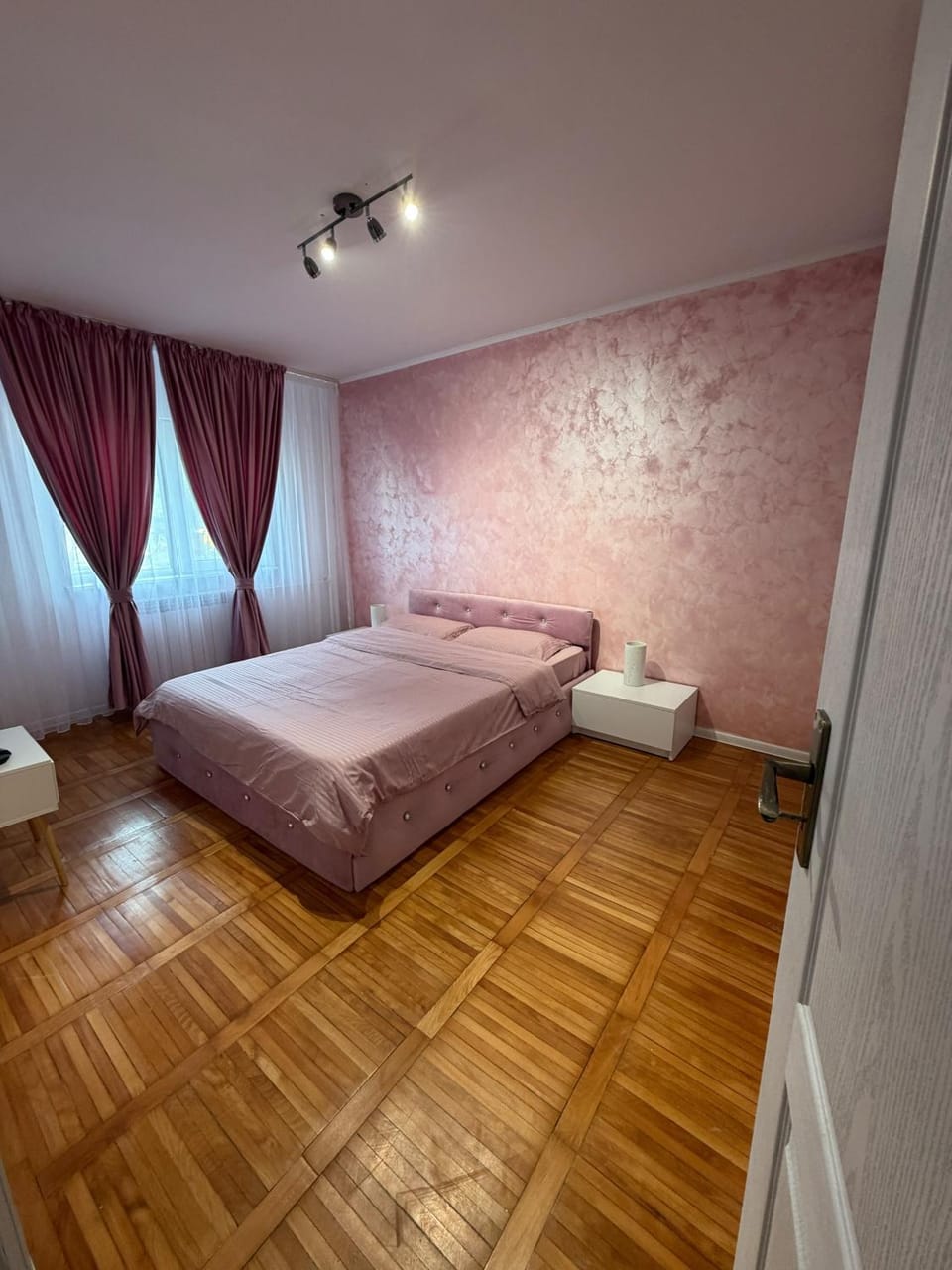 Loredana Apartment in Prahova, Romania