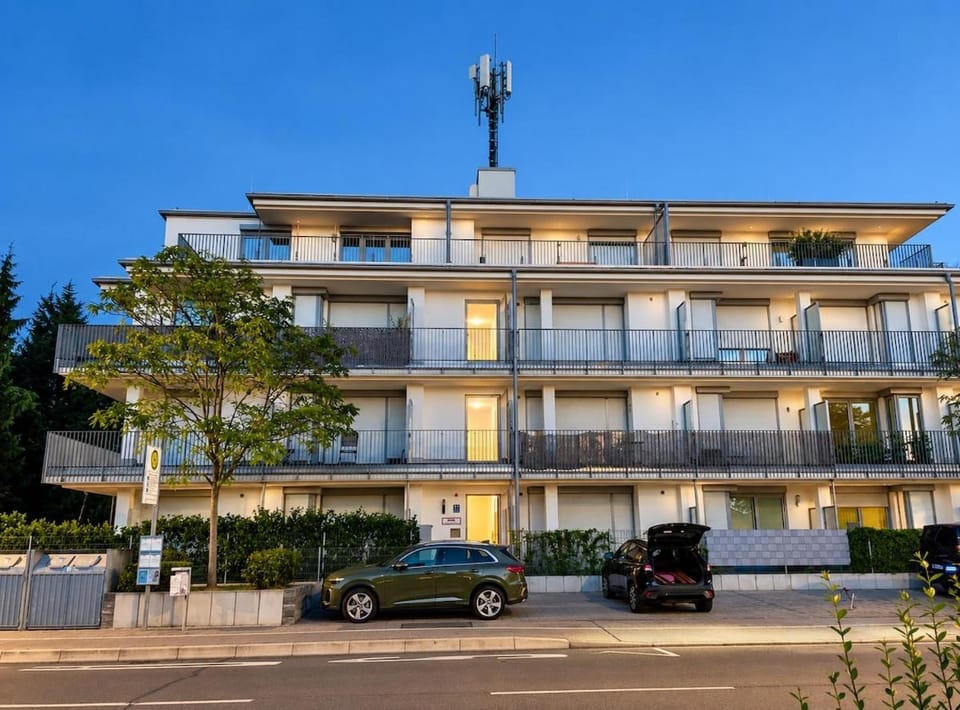 Modern Apartment near Audi & City Center Apartment in Ingolstadt