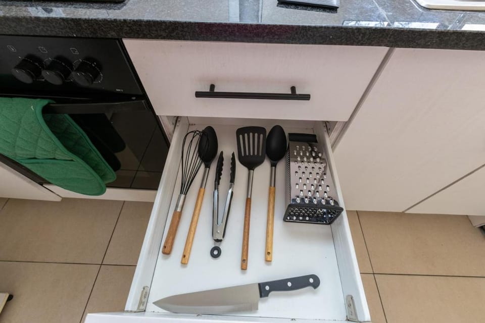 Olive & Oak on Rivonia Unit 1 Bed and Breakfast in Sandton