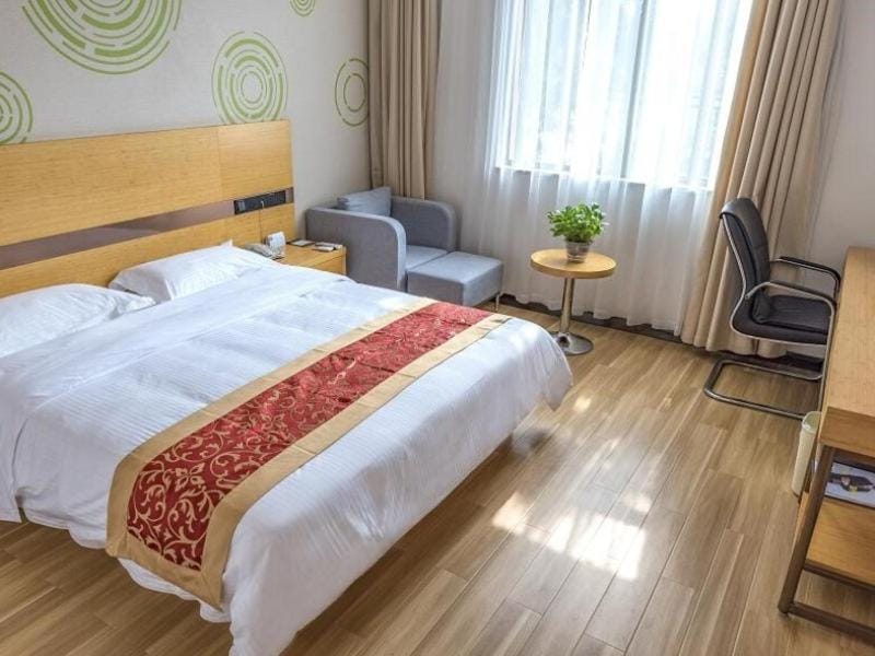 GreenTree Inn GuangXi HePu HuanzhuSouthRd.Transit Center Express Hotel Hotel in China