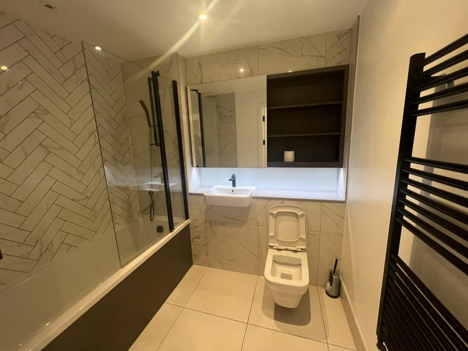 Greenwich Point - 2 Bedroom Apartment in London Borough of Lewisham