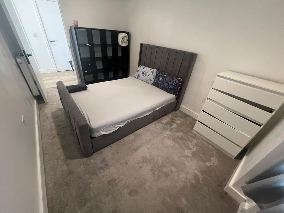 Greenwich Point - 2 Bedroom Apartment in London Borough of Lewisham