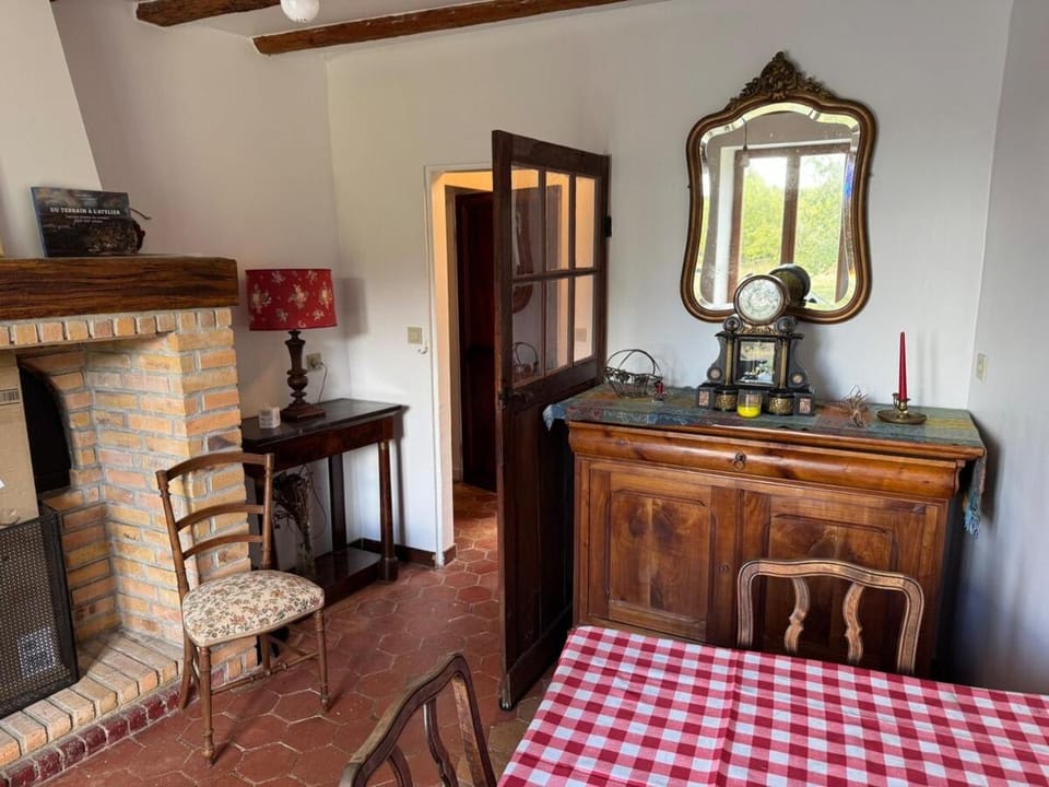 Cosy apt Thoiry - Versailles & Paris - bike spot Apartment in Île-de-France