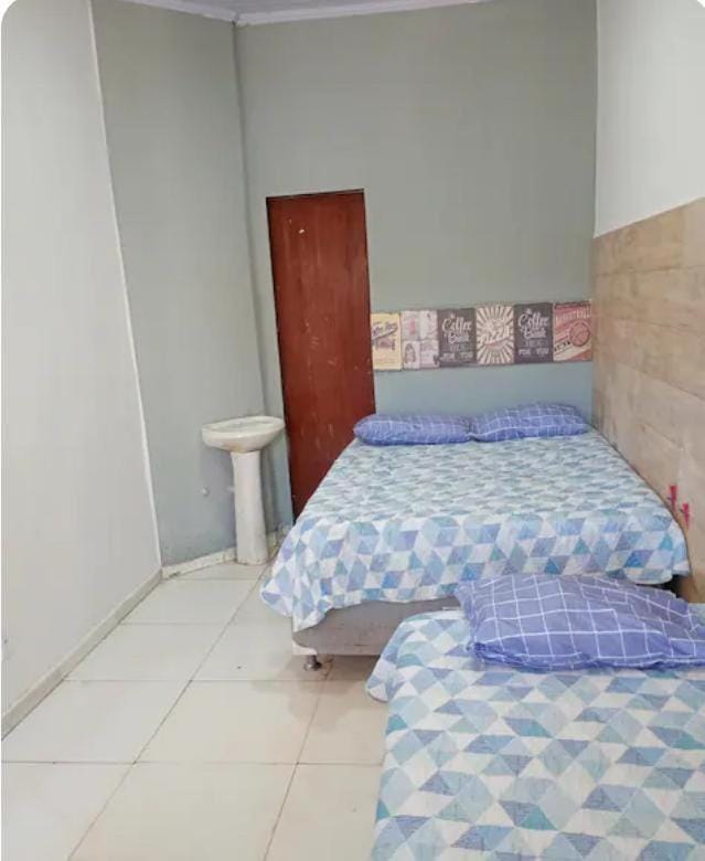 Luziânia hospedagem, Casa Com Lazer House in State of Goiás
