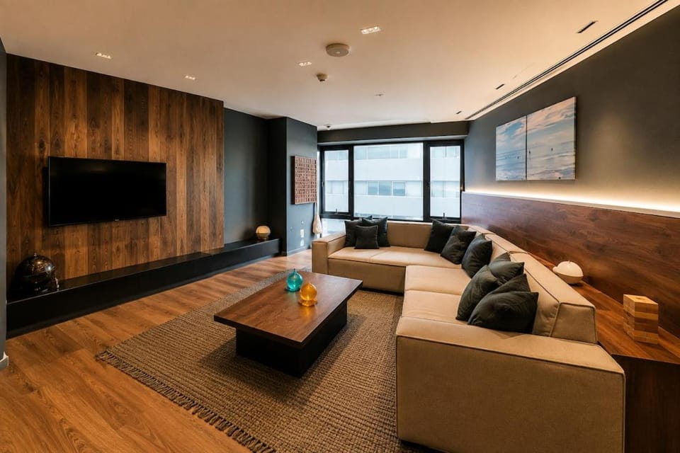 Polanco Luxury Condo Pool, Jacuzzi & Gym Access House in Mexico City