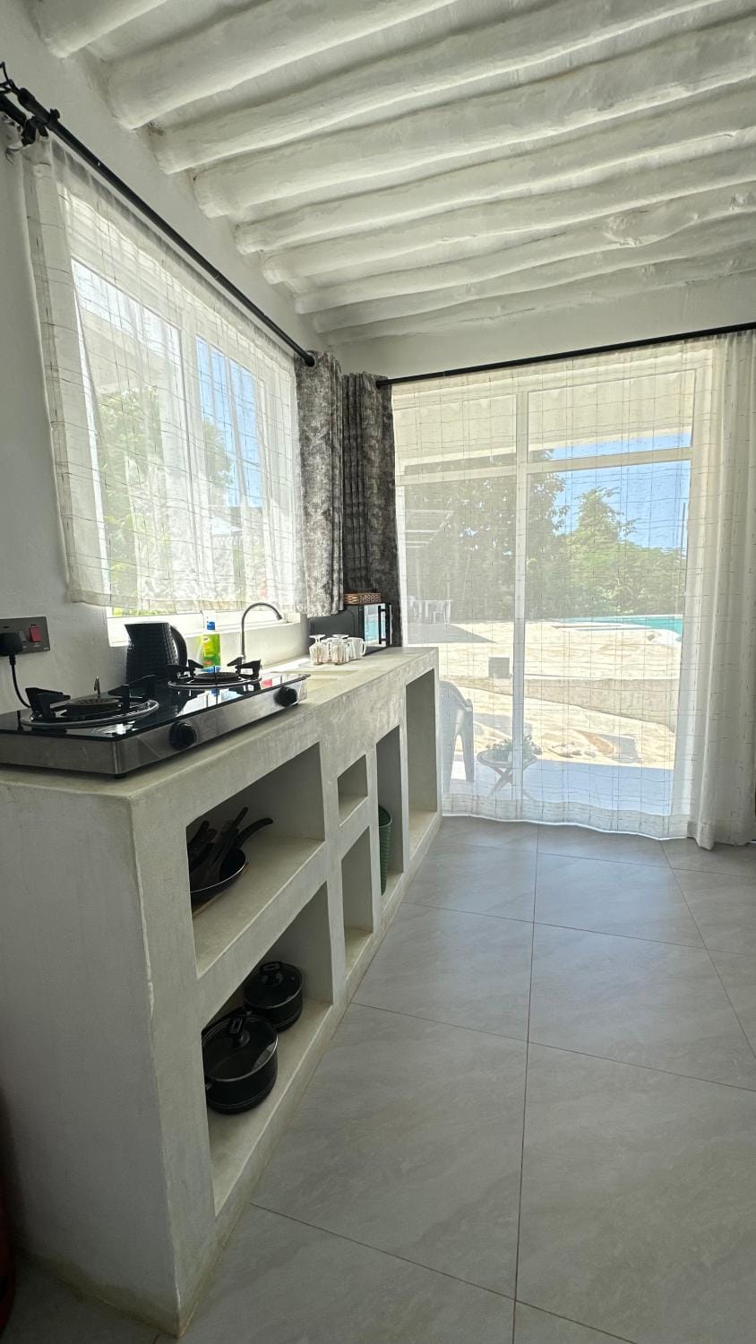 Cave Diani Villa Apartment in Diani Beach
