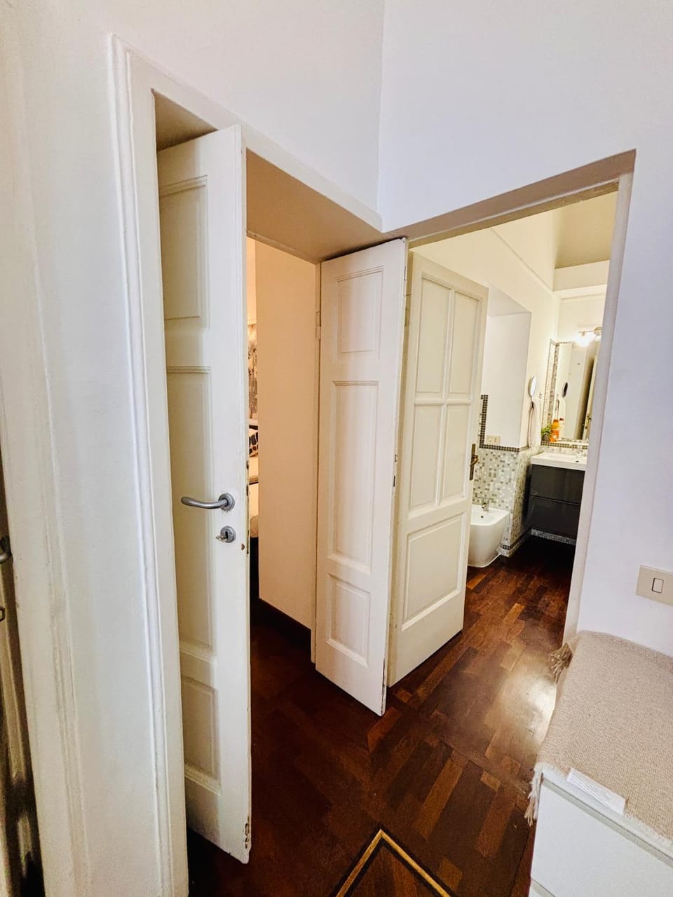 Kitchen or kitchenette, wardrobe