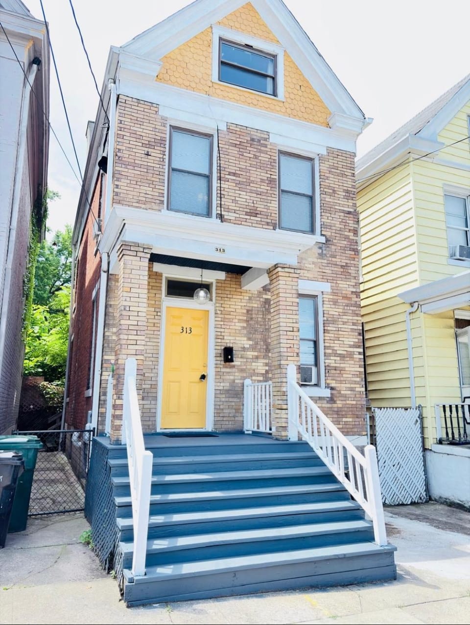 Walk to UC Medical Center & Campus Apartment in Cincinnati