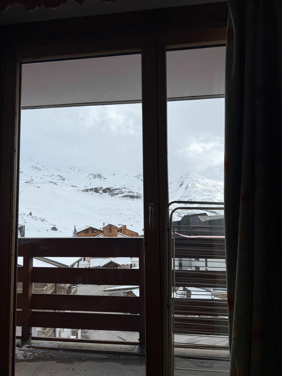 Residence Cheval Blanc, Ski In-Out with WiFi in Val Thorens, "V24" by Versant Collection Apartment in Les Allues