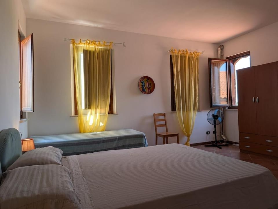 Tempio dell'Ulivo, terme di Vulci, lago e mare Apartment in Lazio