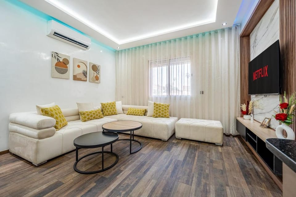 Élégant Appartement au Cœur de Guéliz Apartment in Marrakesh