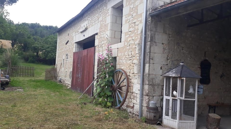 Maison Colombine 4 à 6 pers cottage House in Nouvelle-Aquitaine