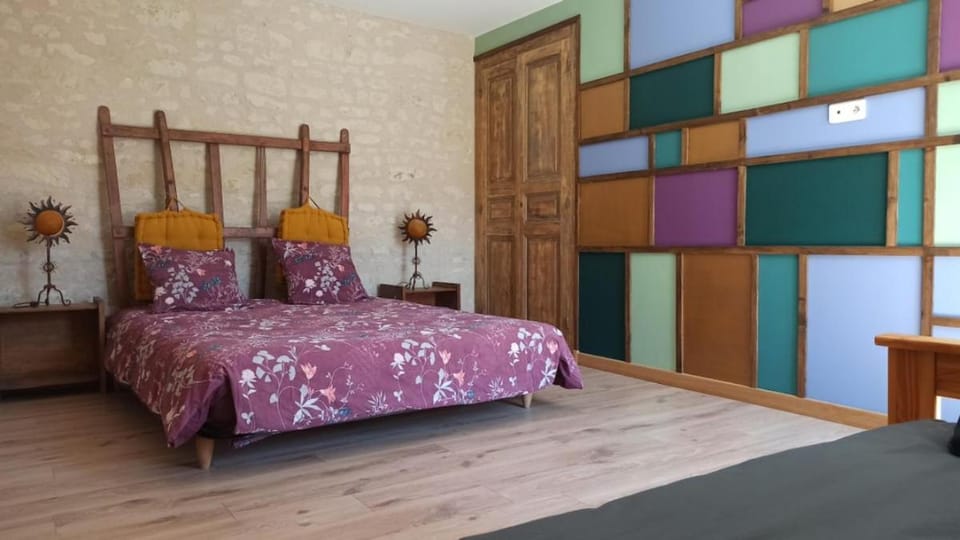 Maison Colombine 4 à 6 pers cottage House in Nouvelle-Aquitaine