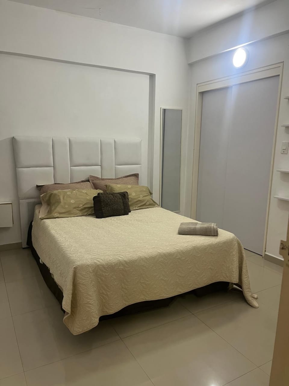 Comfortable Apartment en Lechería Apartment in Venezuela