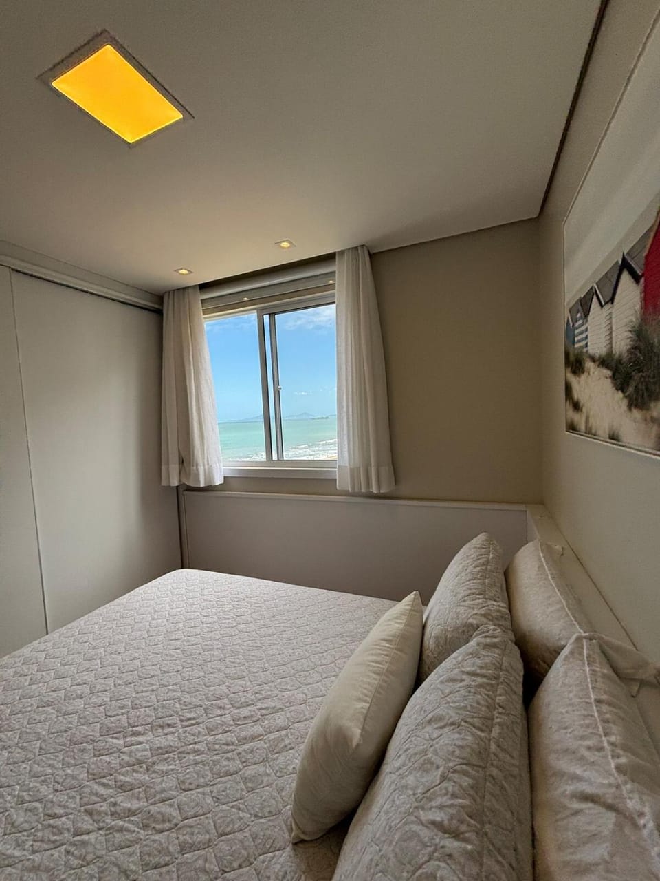 Sacada Com Churrasqueira Vista Incrível para o Mar em Resort Pé na Areia com Piscinas Aquecidas 507T01 Apartment in Barra Velha