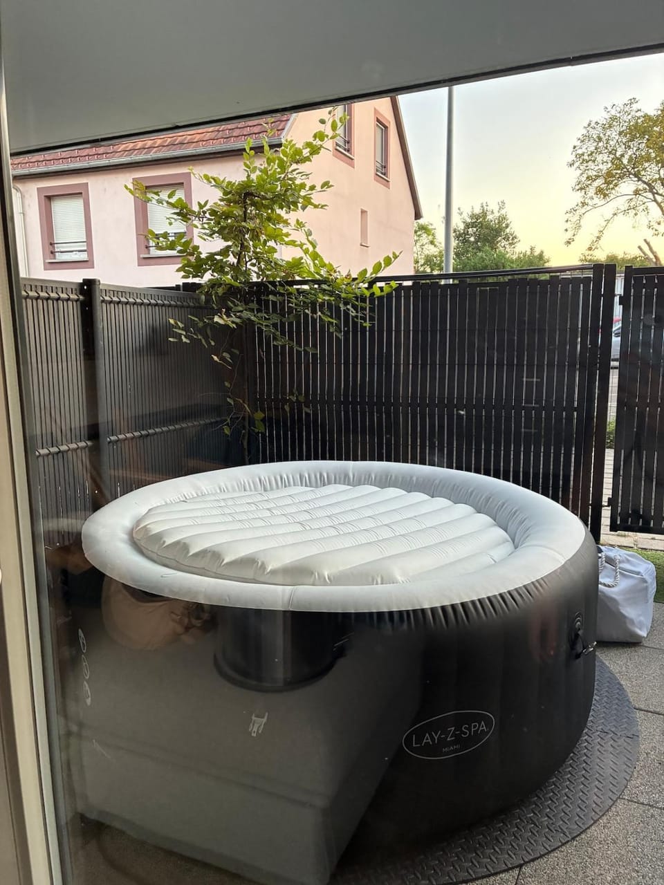 Apartment, garden and jacuzzi near Strasbourg Apartment in Grand Est