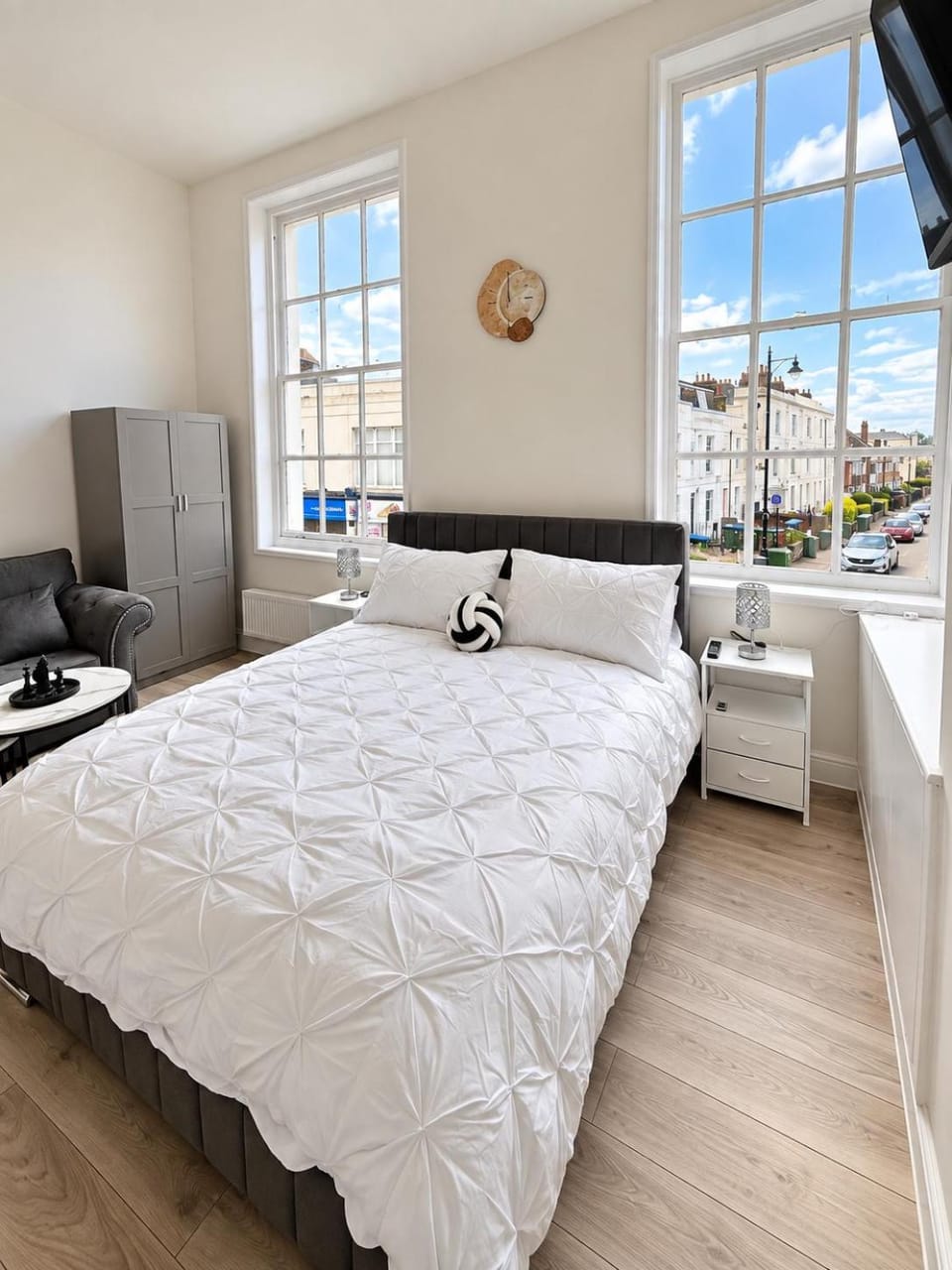 Bed, Bedroom