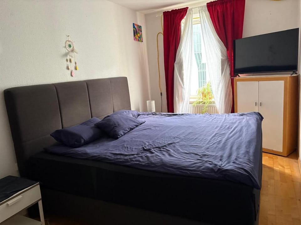 Beautiful apartment in Schwabing with balcony Apartment in Munich