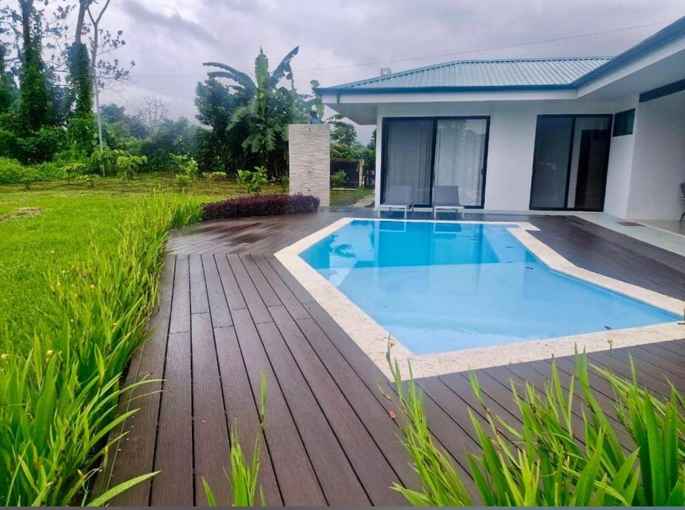 Garden, Garden, Garden view, Pool view, Swimming pool, Swimming pool, sunbed