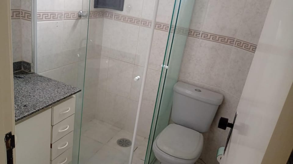 Pé na areia, Lazer completíssimo, Piscina aquecida e Sauna PACOTE NATAL 20 A 27 DEZ estrutura de clube PACOTE REVELION 28 A 04 JAN andar alto vista mar Apartment in State of São Paulo