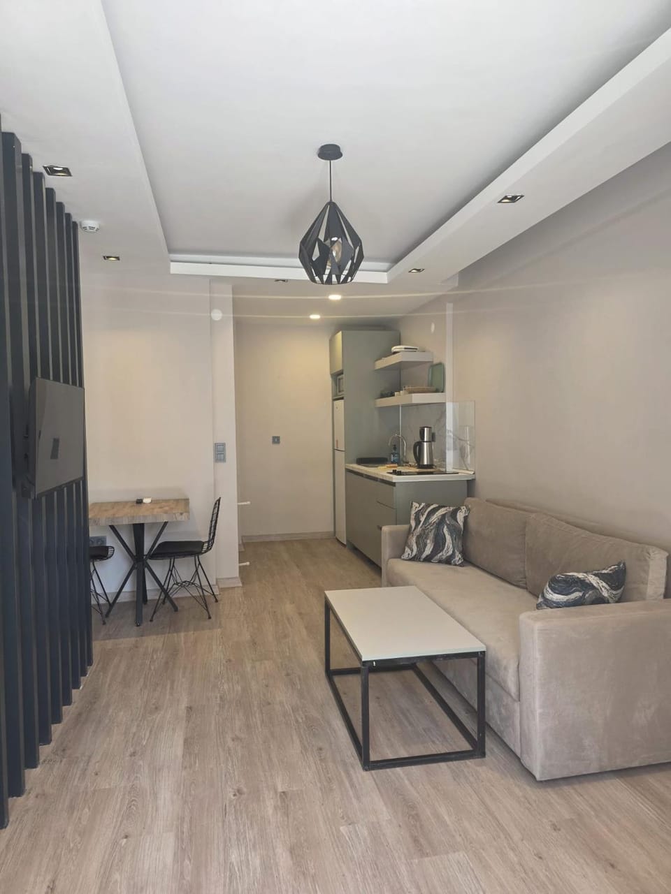 Kitchen or kitchenette, Seating area