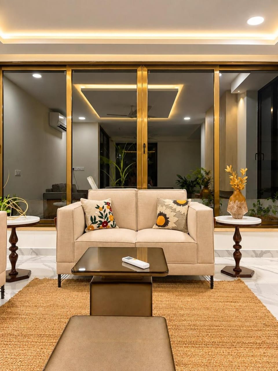 Living room, Seating area