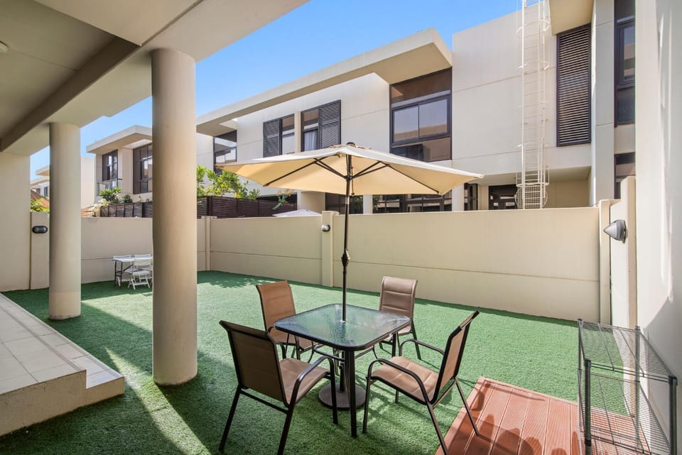 Spacious 3BR Villa in Pelham, DAMAC Hills House in Dubai