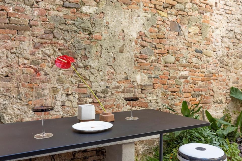 Garden, Dining area
